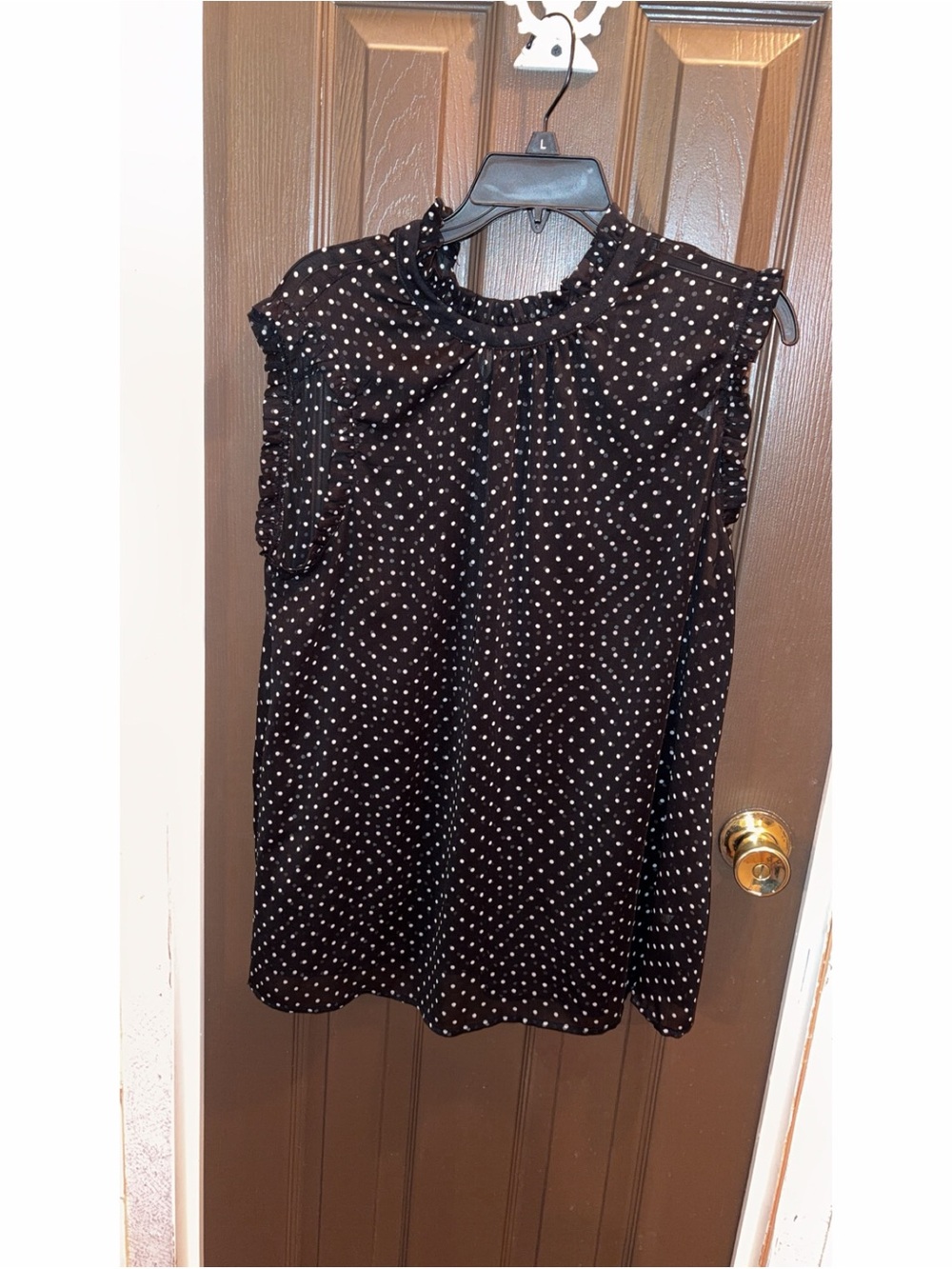 Women’s Black Polka Dot Sleeveless Blouse